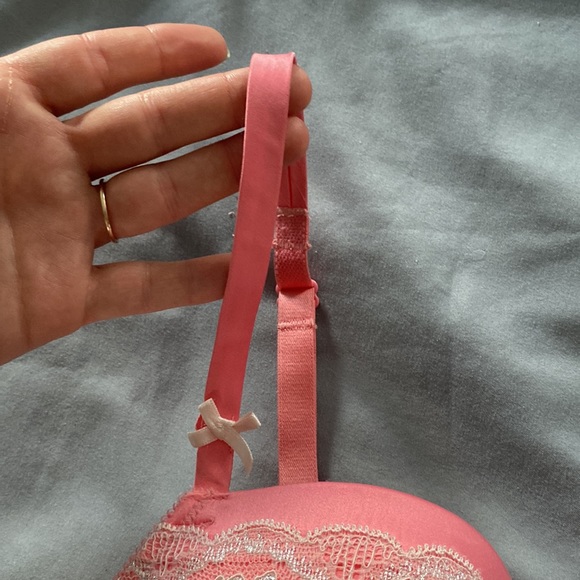 NWOT Victoria Secret - Dream Angel Demi Lined 32DDD - Picture 3 of 4